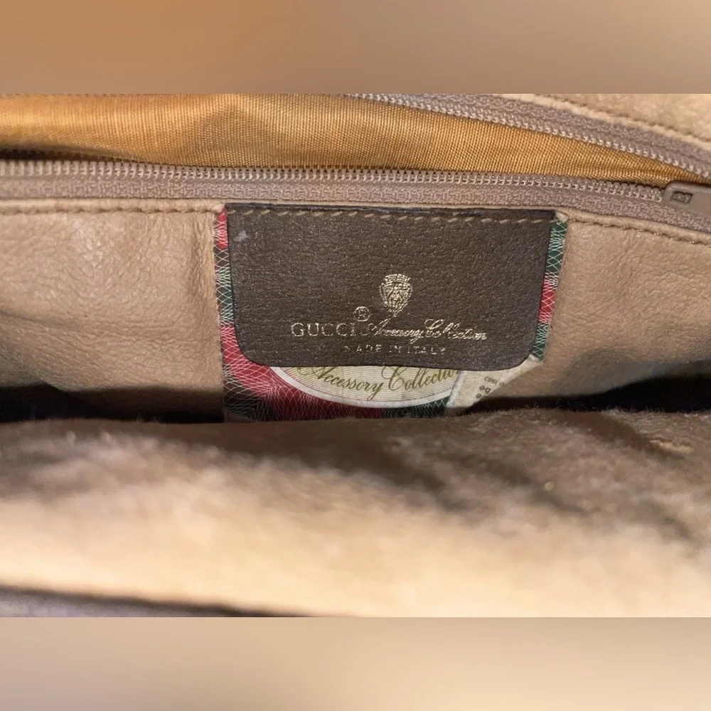 Authentic Vintage Gucci Clutch/Pouch, GG monogram, English Tan Trim - Picture 6 of 10
